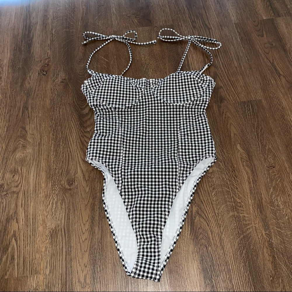 🤍 Gingham One Piece Bathing Suit 🤍
